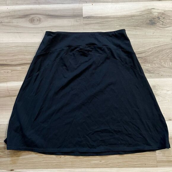 Patagonia A-Line Jersey Knit Skirt Black UPF Protection Women’s Small - Picture 1 of 2